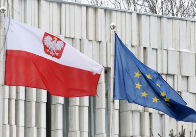 بولندا تُجيز مشروع قانون  بشأن العلاقات المثلية