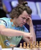 النروجي كارلسن يحرز لقبه العالمي العشرين في الشطرنج