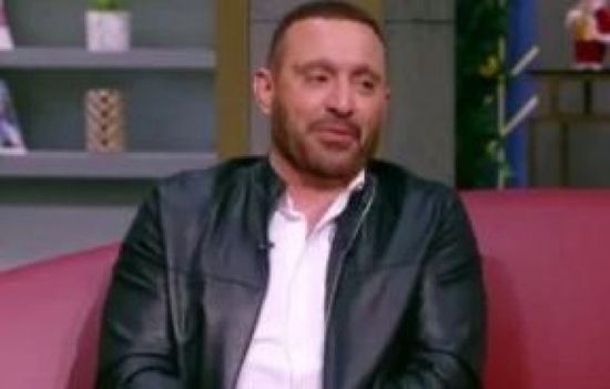 أحمد السقا يكشف تفاصيل علاقته بأبنائه بعد الانفصال: استقرارهم النفسي أولوية