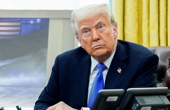 قاضية اتحادية تمنع ترامب من ترحيل آلاف المهاجرين