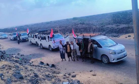 موكب جماهيري يتحرك من أحور نحو العاصمة عدن