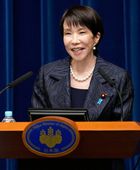 رئيسة وزراء اليابان تجري مكالمة هاتفية مع ترامب