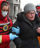 السلطات الأوكرانية تأمر بإجلاء 3 آلاف عائلة من زابوريجيا ودنيبروبتروفسك