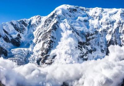 مصرع شخصين في انهيارات جليدية بجبال الألب