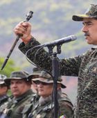 الحكومة الفنزويلية تعلن حالة الطوارئ الوطنية عقب هجوم عسكري أمريكي واسع