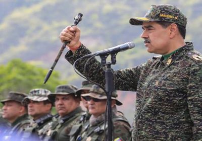 الحكومة الفنزويلية تعلن حالة الطوارئ الوطنية عقب هجوم عسكري أمريكي واسع