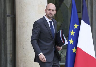 فرنسا: العملية الأمريكية بفنزويلا واعتقال رئيسها يتعارضان مع القانون الدولي