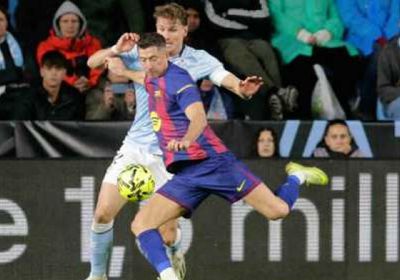ليفاندوفسكي يقود برشلونة لتحقيق فوز مهم على إسبانيول