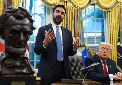 عمدة نيويورك ينتقد اعتقال مادورو