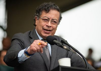 ترامب يحذر رئيس كولومبيا بسيناريو فنزويلا