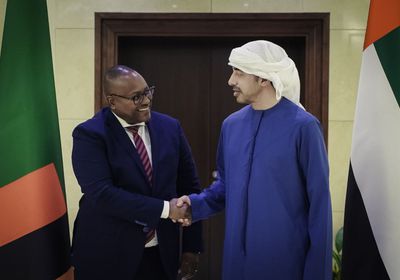 وزير الخارجية الإماراتي يستقبل نظيره الزامبي في أبوظبي