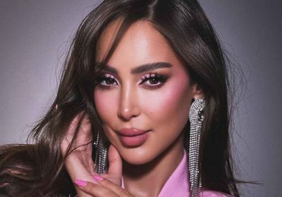 بسمة بوسيل تحتفل بتأهل منتخب المغرب لدور الثمانية