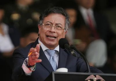 مجدداً.. الرئيس الكولومبي يتعهد بحمل السلاح بعد تهديدات ترامب