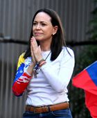 زعيمة المعارضة الفنزويلية تخطط للعودة إلى كاراكاس