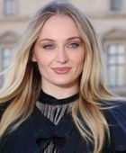 وفاة مؤثرة إيطالية بعد خضوعها لإجراء تجميلي في موسكو