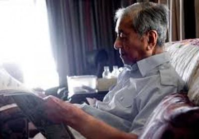 رئيس وزراء ماليزيا السابق مهاتيرمحمد يدخل المستشفى مصابا بكسر في الفخذ