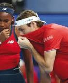 جوف تقود الولايات المتحدة إلى قبل نهائي كأس يونايتد للتنس بعد تخطي اليونان