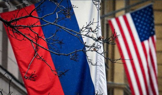 موسكو تطالب واشنطن بعودة أفراد طاقم الناقلة الروسية المحتجزة