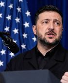 زيلينسكي يطالب باعتقال زعيم الشيشان على غرار مادورو