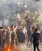 احتجاجات حاشدة في إيران في ظل قطع الانترنت