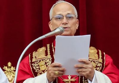 بابا الفاتيكان: الحرب أصبحت موضة العصر