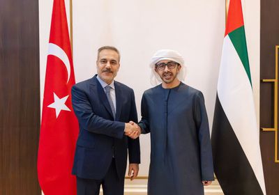 وزير الخارجية الإماراتي يستقبل نظيره التركي في أبوظبي