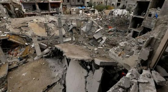 وزير الدفاع الإسرائيلي يهنئ جنود الاحتلال بتدمير قطاع غزة