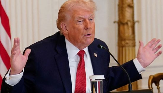 ترامب يهدد بفرض رسوم جمركية على معارضي ضم غرينلاند