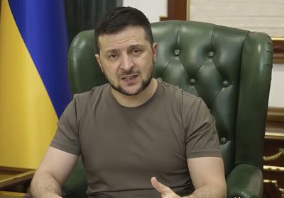 زيلينسكي يعلن عن تجهيز روسي لموجة هجمات جديدة