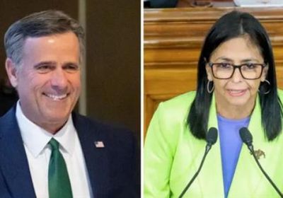 رئيس المخابرات الأمريكية يلتقي رئيسة فنزويلا المؤقتة في كاراكاس