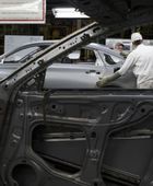 نمو الإنتاج الصناعي الأمريكي بدعم من قطاعي الطيران والنقل