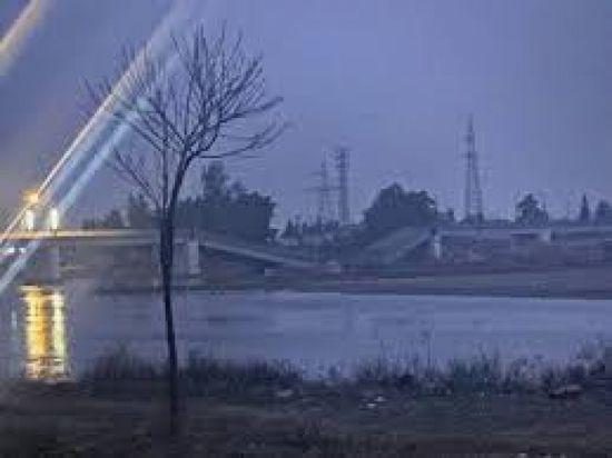 تفجير جسرين في محافظة الرقة السورية على نهر الفرات