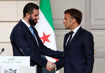 الرئيس الفرنسي يجري اتصالاً هاتفياً بنظيره السوري