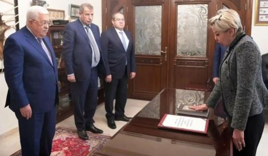 نقل سفيرة فلسطين لدى طهران إلى المستشفى