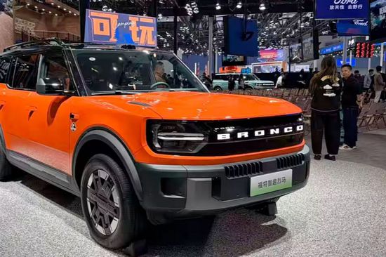 مباحثات بين فورد وبي واي دي لتوريد بطاريات صينية