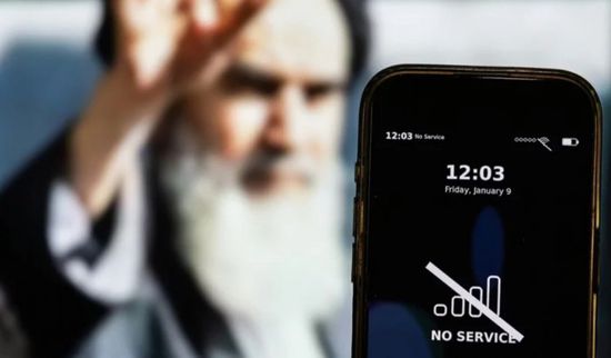 بسبب رفض حجب الانترنت.. إقالة رئيس شركة اتصالات إيرانية