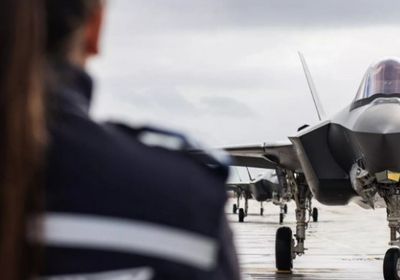 الجيش الإسرائيلي يعلن هبوط 3 مقاتلات شبحية بقاعدة "نيفاتيم" الجوية