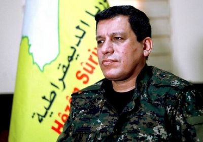 قائد "قسد" يؤكد الانسحاب من الرقة ودير الزور