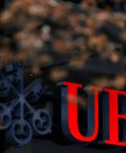 المدير التنفيذي لـ "يو بي إس" يبدأ اختيار خليفته