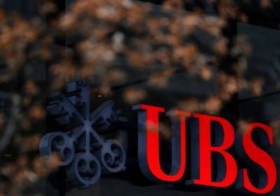 المدير التنفيذي لـ "يو بي إس" يبدأ اختيار خليفته