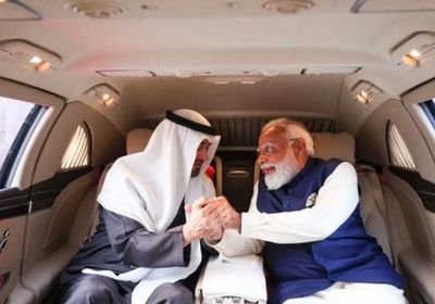 "مرحباً برئيس دولة الإمارات".. رئيس وزراء الهند يغرد بالعربية