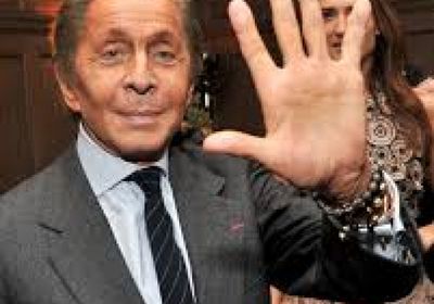 رحيل فالنتينو جارافاني.. "إمبراطور الموضة" يودع العالم عن 93 عاماً