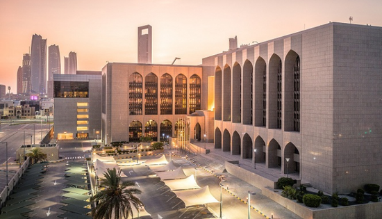 بنمو سنوي 16%..&nbsp;أصول البنوك الإماراتية تقفز بـ 114 مليار درهم