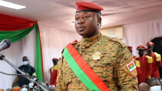 توجو تطرد رئيس بوركينا فاسو السابق