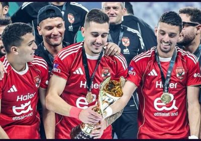 نجم الأهلي المصري يقترب إلى أوبيست المجري