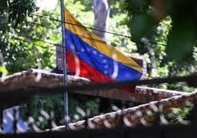 فنزويلا تتلقى 300 مليون دولار في صفقة نفط لأمريكا