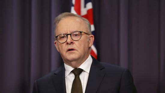 رئيس وزراء أستراليا يرحب بقوانين مكافحة تنظيم الأسلحة