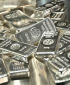 مديرو الصناديق يقلصون رهاناتهم على صعود الفضة 