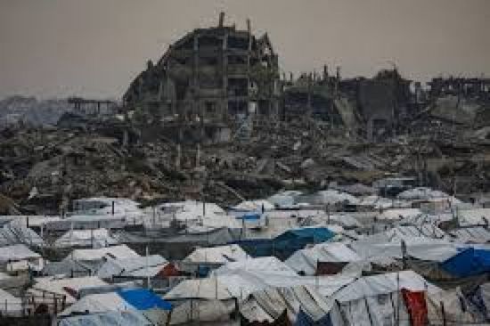 مسؤولون: مقتل 11 فلسطينيًا بينهم صحفيون بنيران إسرائيلية في غزة