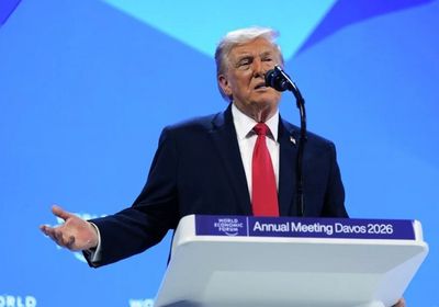 ترامب يؤكد: لن نستخدم القوة العسكرية للحصول على جزيرة جرينلاند